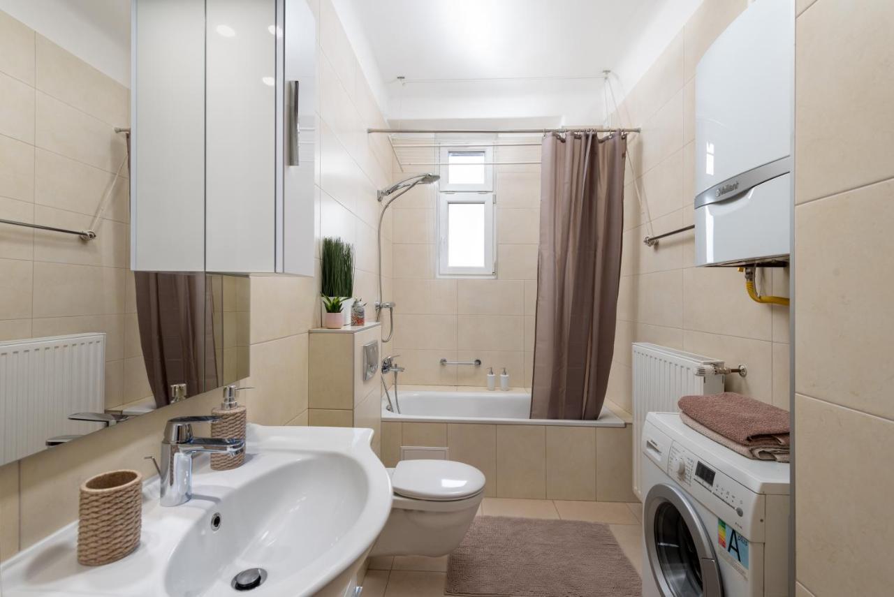 Budapest Deluxe Apartment With Free Car Park Bagian luar foto